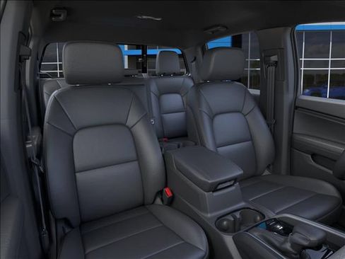 New 2026 Chevrolet Colorado LT w/ LT Convenience Package AWD/4WD image 16