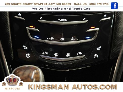 Used 2013 Cadillac XTS Luxury AWD/4WD image 22