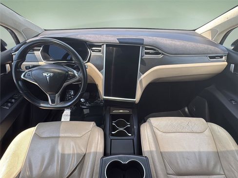 Used 2016 Tesla Model X 90D AWD/4WD image 15