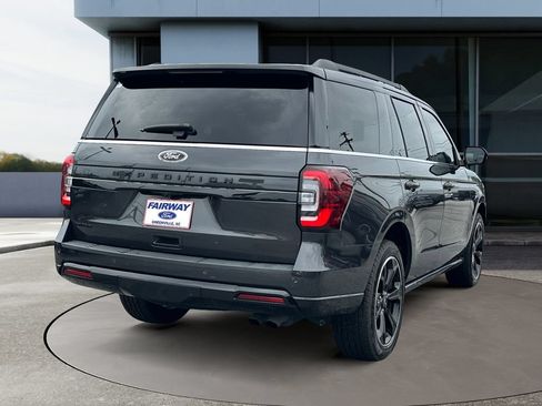 Used 2023 Ford Expedition Limited AWD/4WD image 7