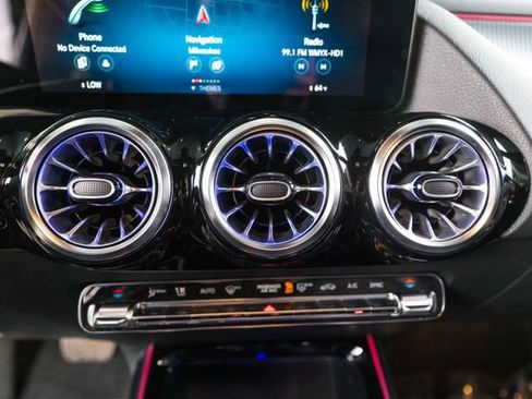 Certified 2023 Mercedes-Benz GLA 250 4MATIC image 25