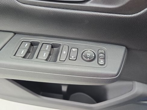 Used 2023 Honda CR-V LX image 24