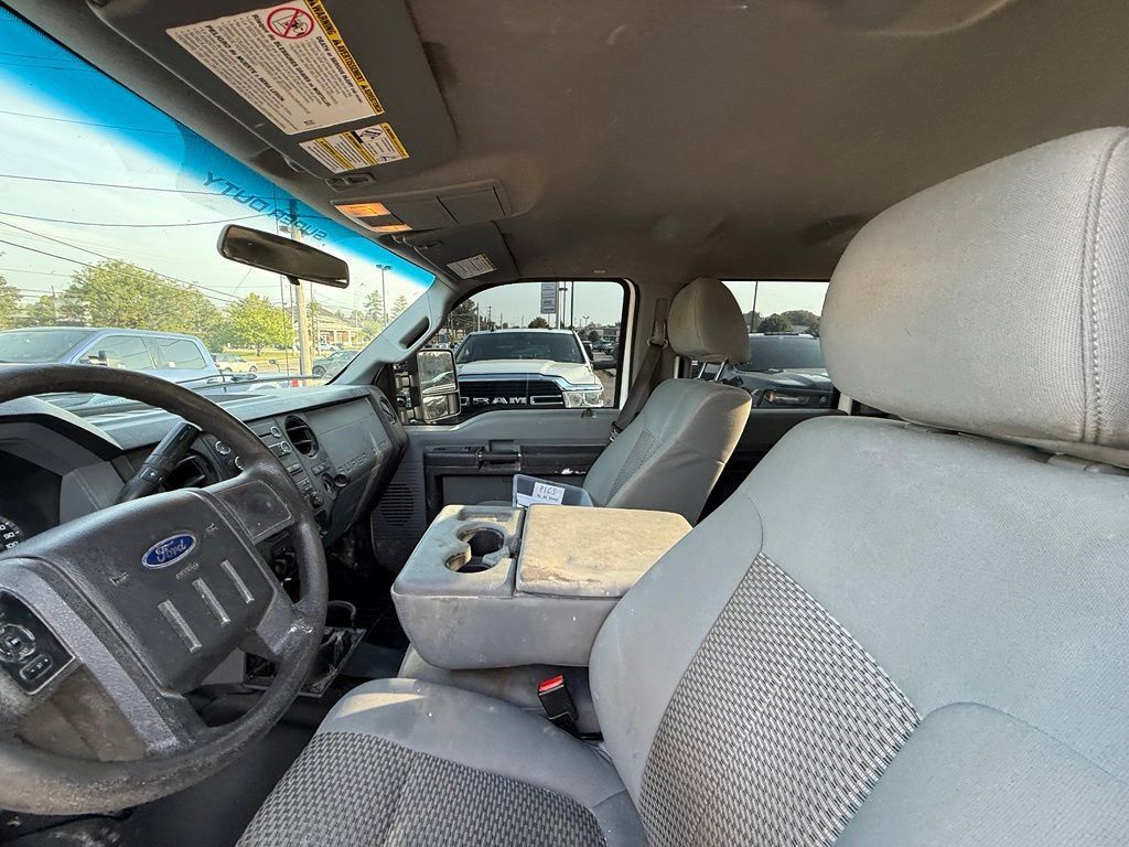 Used 2014 Ford F250 XL w/ Power Equipment Group AWD/4WD image 14