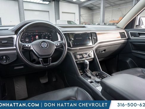 Used 2018 Volkswagen Atlas SEL Premium image 24