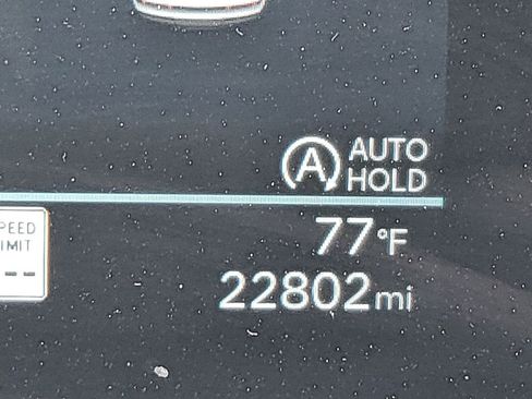 Used 2025 Hyundai Santa Fe SEL image 7