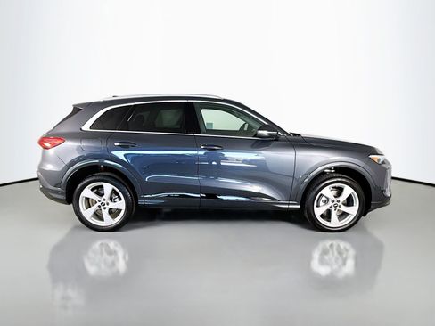 New 2025 Audi Q5 Premium Plus image 8