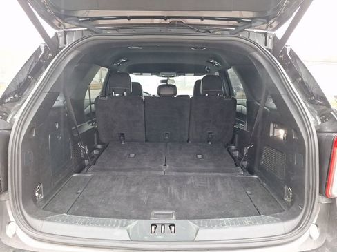 Used 2020 Ford Explorer XLT w/ Equipment Group 202A image 23