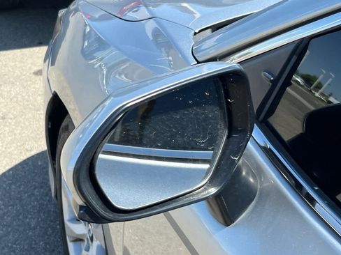 Used 2018 Toyota Camry LE image 8