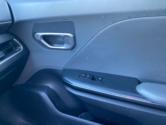 Used 2025 Kia K4 FWD image 18