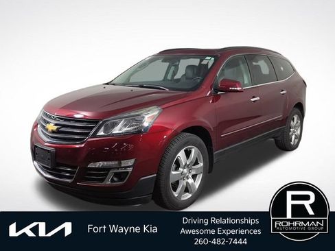 Used 2017 Chevrolet Traverse Premier FWD image 1