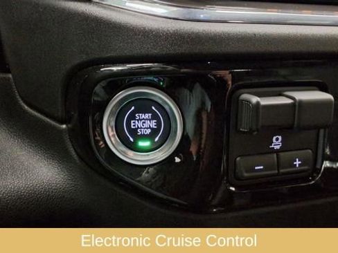 Used 2023 Chevrolet Silverado 1500 High Country w/ Technology Package image 35