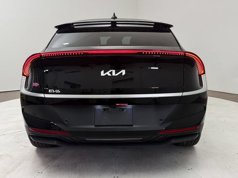 Used 2025 Kia EV6 Light w/ Light LR Technology Package RWD image 16
