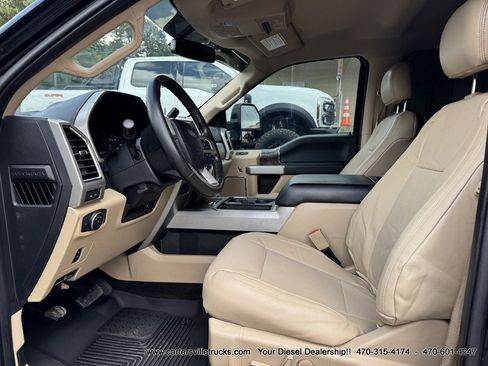 Used 2018 Ford F350 Lariat w/ Lariat Value Package AWD/4WD image 16
