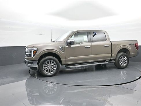 New 2025 Ford F150 Lariat w/ Equipment Group 502A High image 4