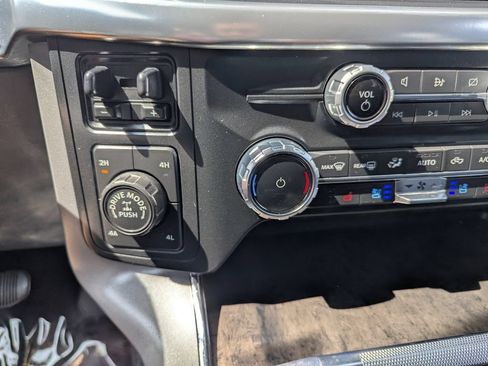 Used 2022 Ford F150 Lariat AWD/4WD image 20