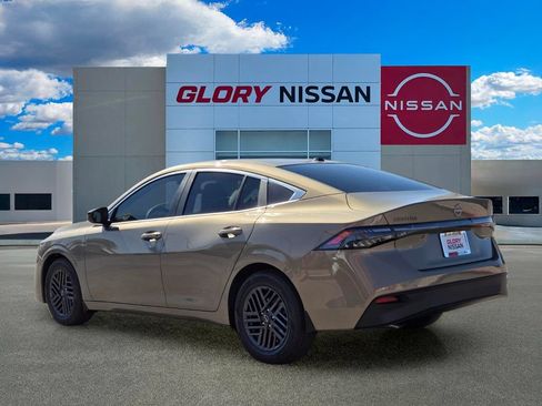 New 2026 Nissan Sentra SV w/ Floor Mat Package FWD image 4