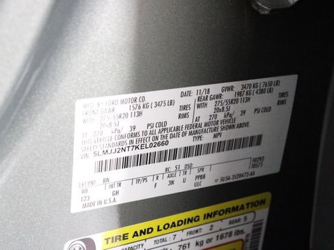 Used 2019 Lincoln Navigator Premiere image 23