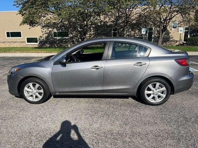 Used 2010 MAZDA MAZDA3 i Touring FWD image 4