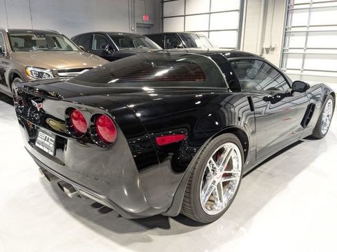 Used 2008 Chevrolet Corvette Z06 w/ Preferred Equipment Group RWD image 7