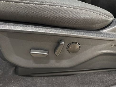 Used 2023 Ford F150 XLT w/ Equipment Group 302A High image 25