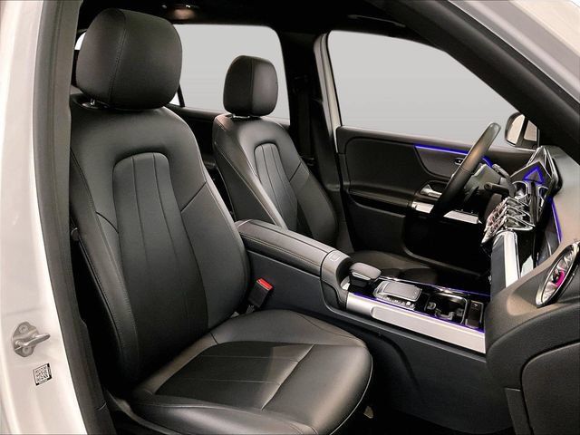 Used 2022 Mercedes-Benz GLB 250 4MATIC image 7