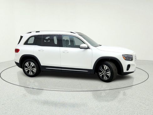New 2026 Mercedes-Benz GLB 250 image 6
