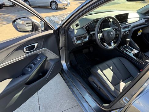 Certified 2025 Acura Integra image 13