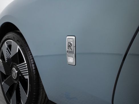 Used 2024 Rolls-Royce Spectre w/ Leather Finishing Pack AWD/4WD image 13
