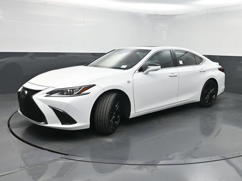 Used 2023 Lexus ES 350 F Sport w/ Accessory Package (Z2) FWD image 24
