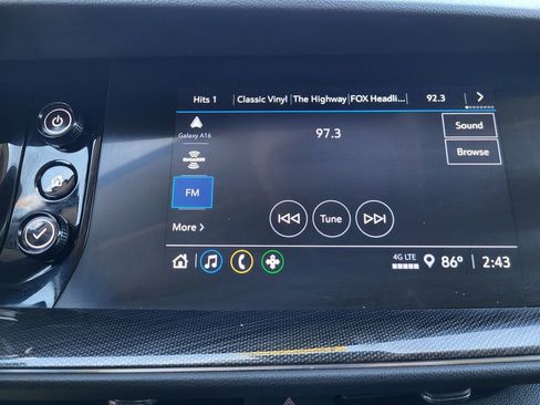 Used 2021 Buick Envision Preferred w/ Sport Touring Package FWD image 13