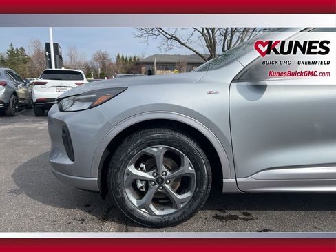 Used 2024 Ford Escape ST-Line image 15