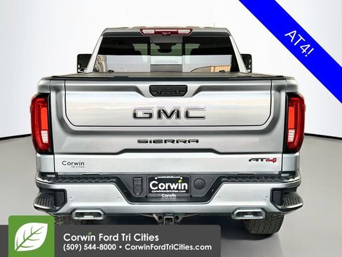 Used 2024 GMC Sierra 1500 AT4 w/ Technology Package AWD/4WD image 14