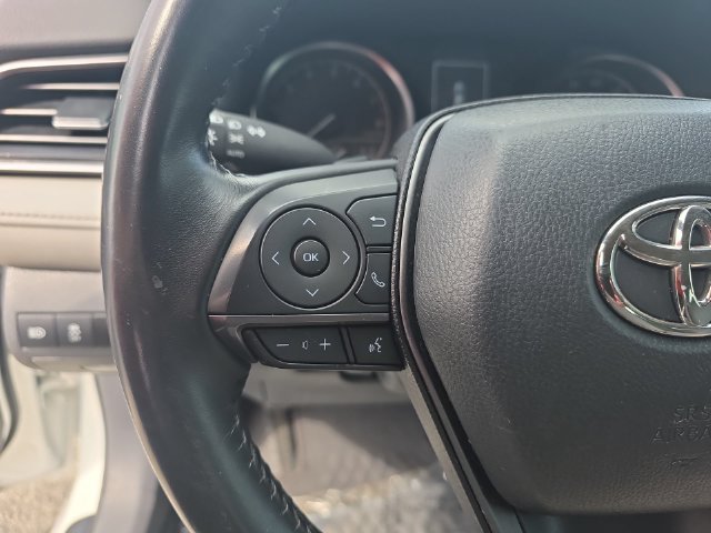 Used 2023 Toyota Camry SE FWD image 17