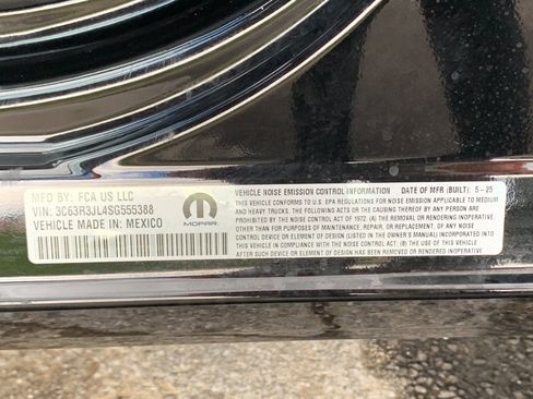 Used 2025 RAM 3500 Laramie w/ Night Edition image 34