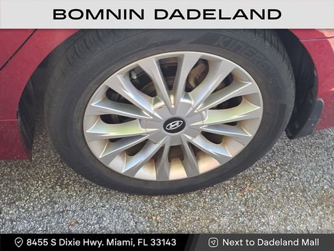 Used 2015 Hyundai Sonata Limited w/ Option Group 06 image 9