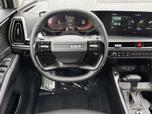New 2026 Kia Sorento S image 12