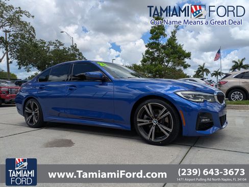 Used 2021 BMW 330i Sedan w/ M Sport Package RWD image 1
