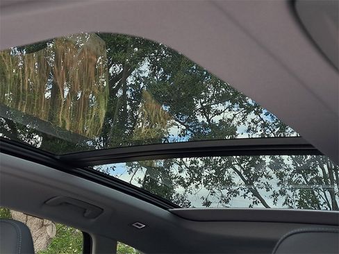 New 2025 Audi Q5 Premium Plus image 16