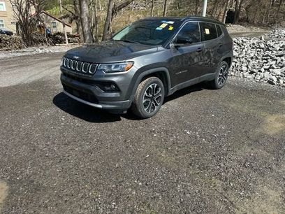 Used 2022 Jeep Compass Limited w/ Sun and Sound Group