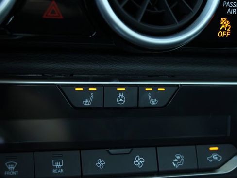 Certified 2025 Nissan Sentra SV w/ All-Weather Package image 22