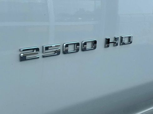 Used 2020 Chevrolet Silverado 2500 LT w/ All Star Edition AWD/4WD image 33