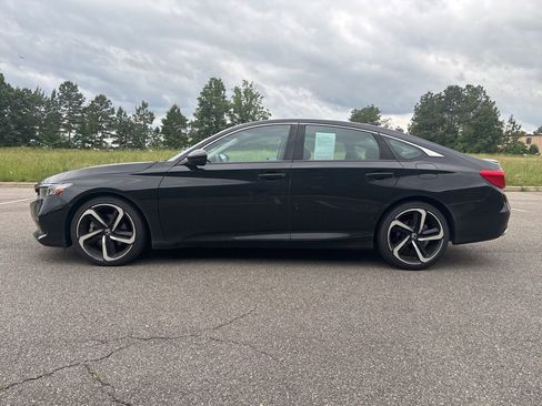 Used 2021 Honda Accord Sport Special Edition image 4