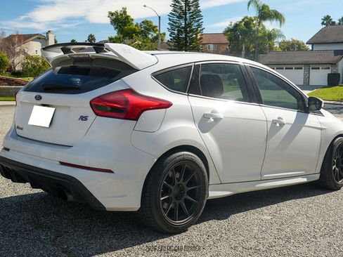 Used 2016 Ford Focus RS image 8