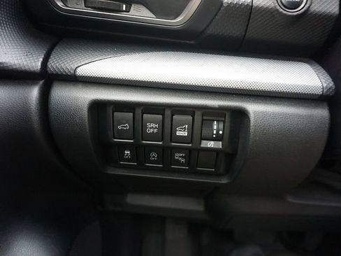 Used 2021 Subaru Forester Limited w/ Popular Package #3 AWD/4WD image 5