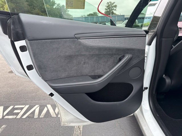 Used 2026 Tesla Model Y Long Range AWD/4WD image 14