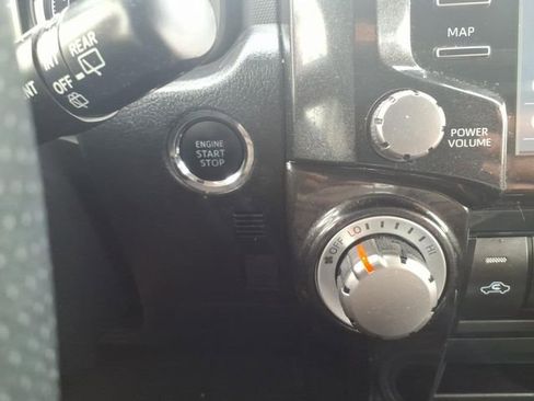 Certified 2023 Toyota 4Runner TRD Off-Road AWD/4WD image 13