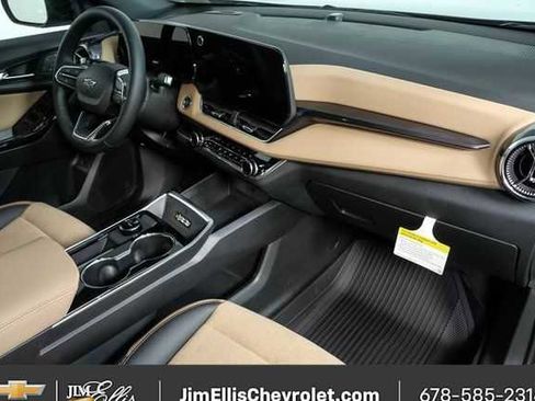 New 2026 Chevrolet Equinox ACTIV w/ Convenience Package III image 22