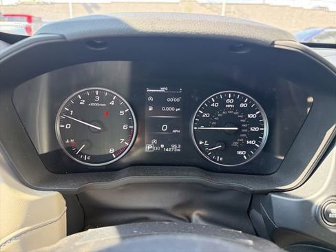 Used 2025 Subaru Forester Premium w/ Convenience Package #1 AWD/4WD image 10