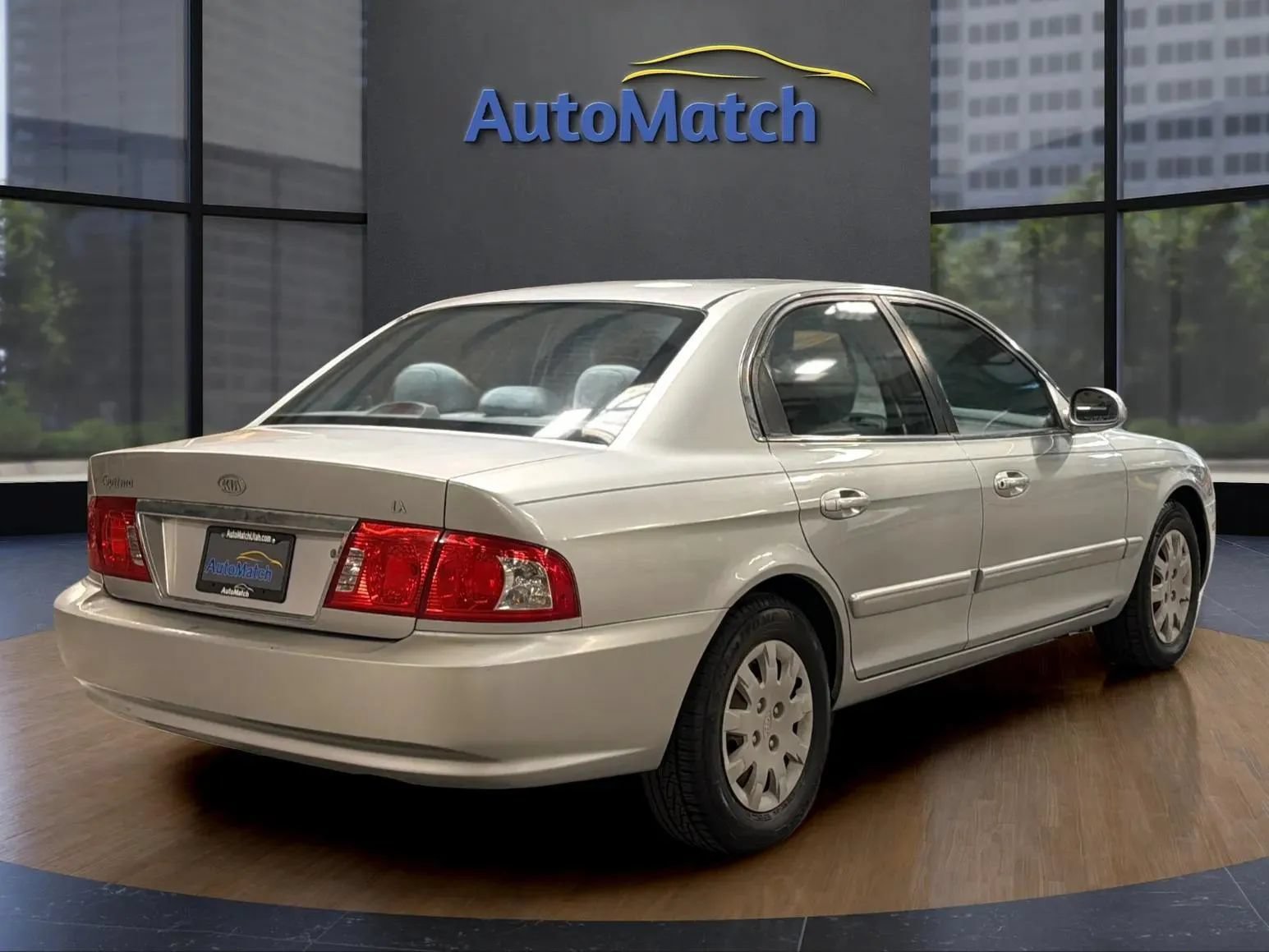 Used 2005 Kia Optima LX FWD image 10