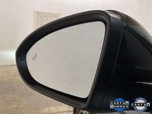 Used 2025 Volkswagen Jetta Sport image 86